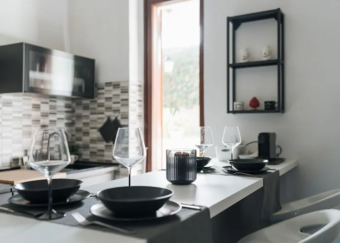 Grey\'S Apartment
